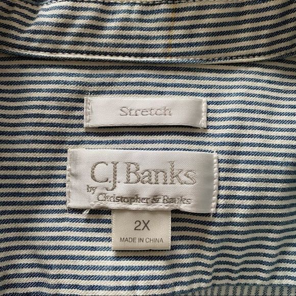 CJ Banks micro stripe button front jacket EUC 2X - Picture 4 of 5